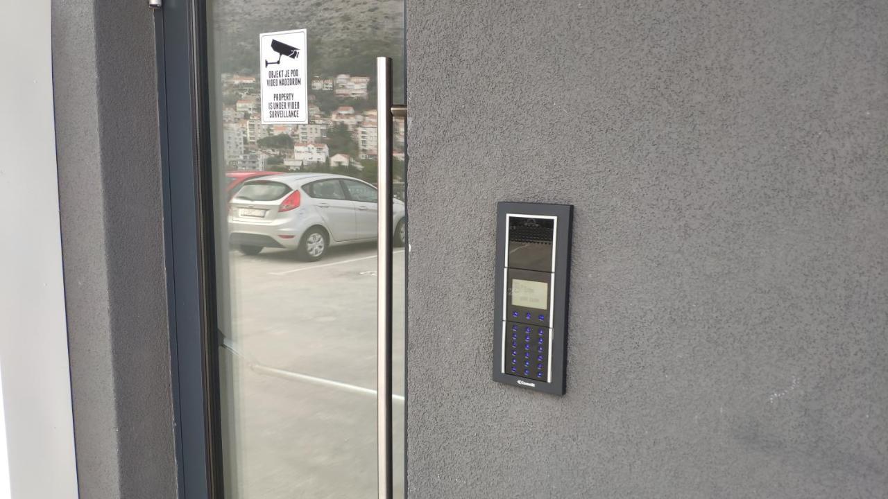 Nomad Dubrovnik + Free Parking Apartment Luaran gambar